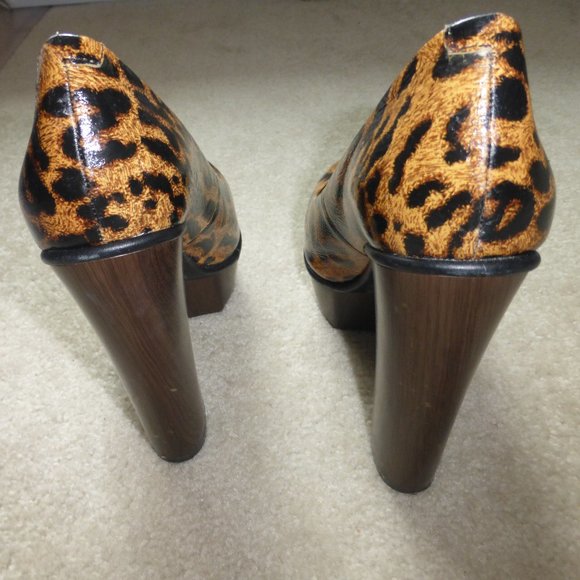 JESSICA SIMPSON brown & black animal print chunky platform pumps - Picture 4 of 10